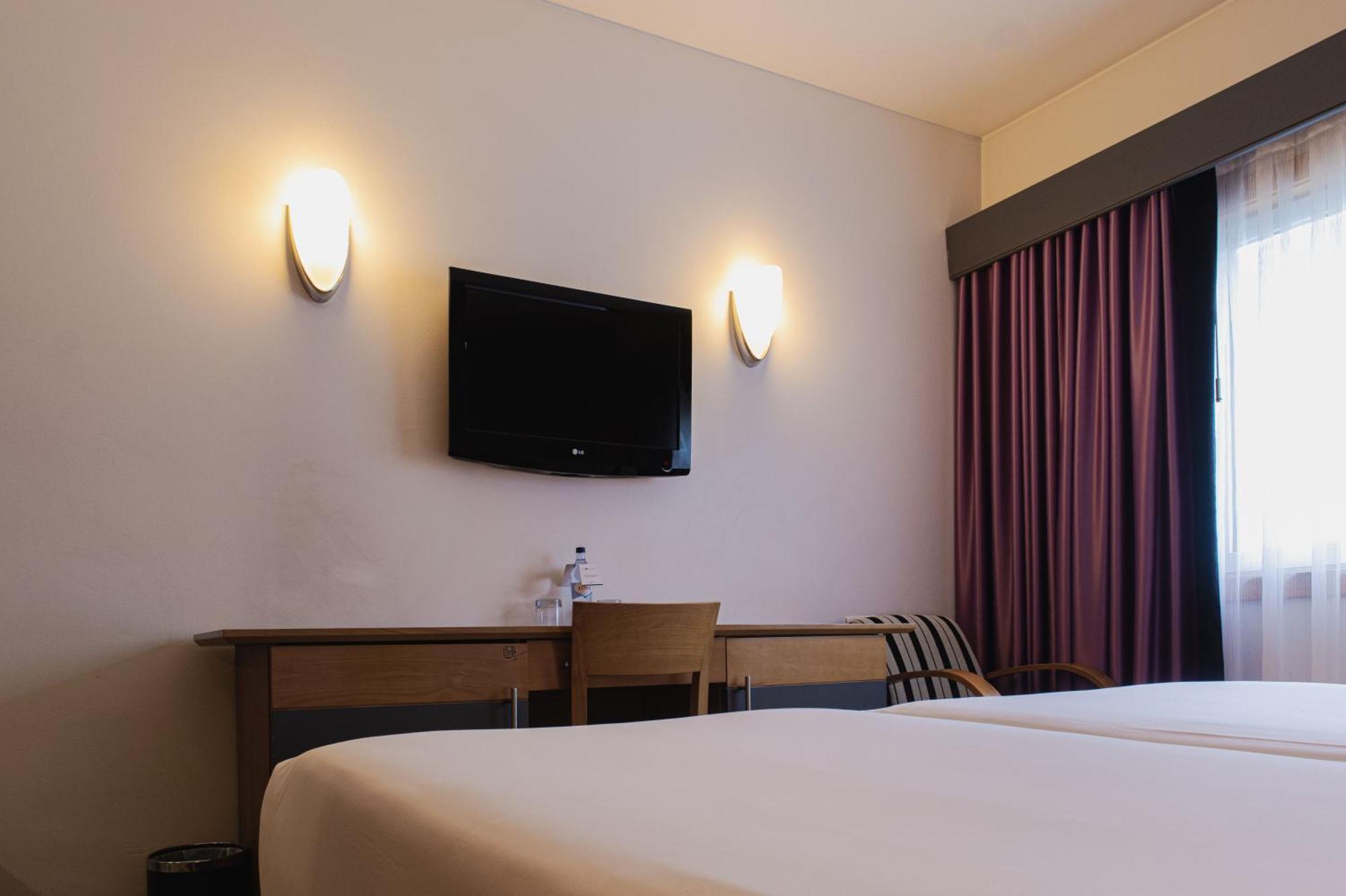 SANA Sesimbra Hotel Ruang foto